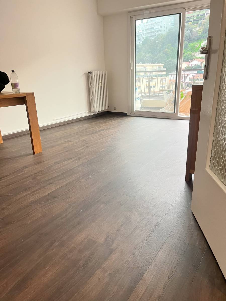 Aprés sol, mur et plafond