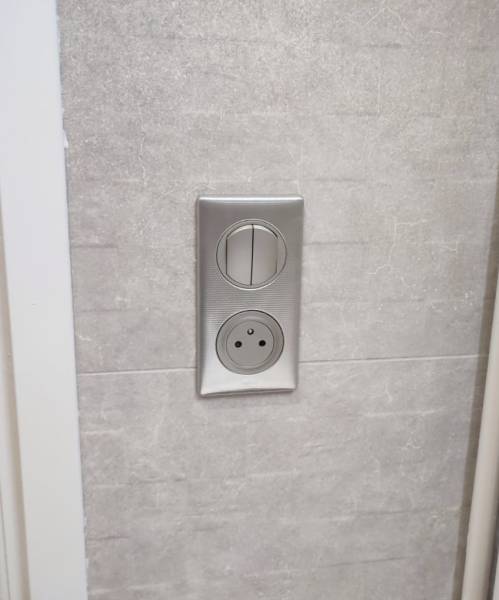 Nous installons les apareillages électriques de votre choix