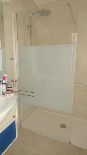 Granicruz salle de douche equipé PMR