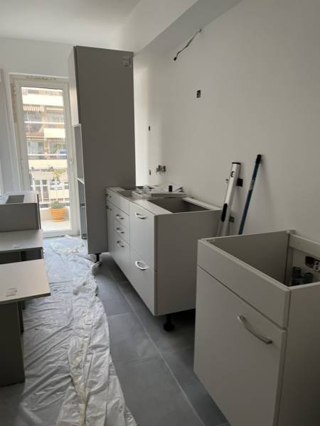 Pose des meubles de cuisine