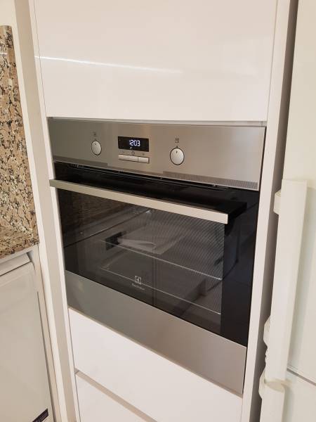 Four electrolux cuisine GRANICRUZ Nice