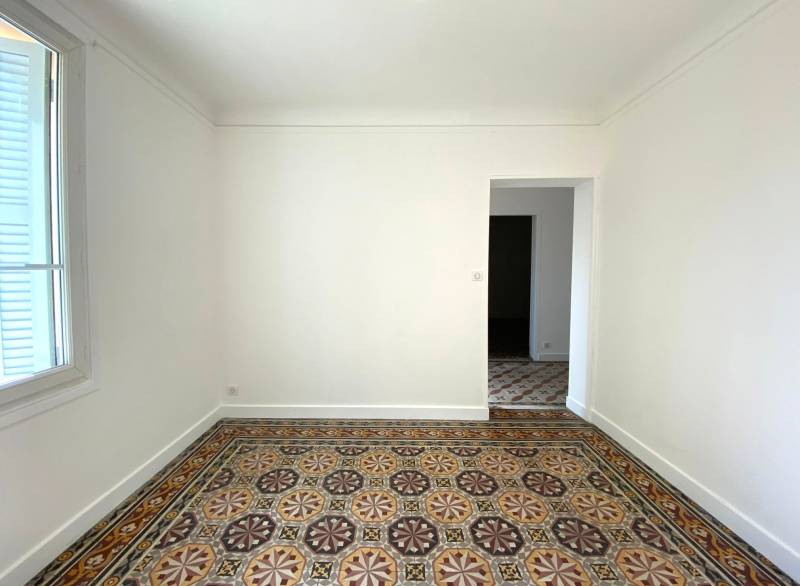 Rénovation partielle et embellissement d'un appartement de 40m², à Nice