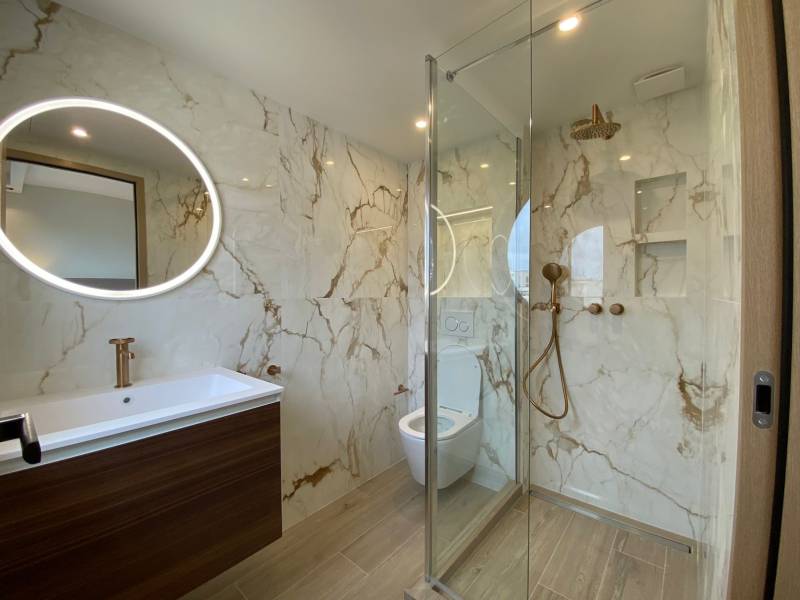 Pose de carrelage grand format