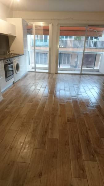 Pièce à vivre fin de chantier Antibes Granicruz