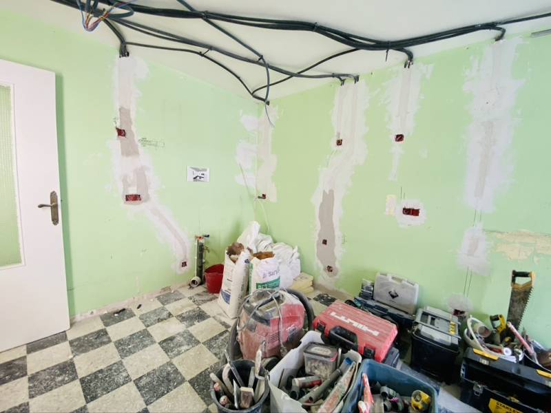 Pendant le chantier Cuisine ouverte Granicruz