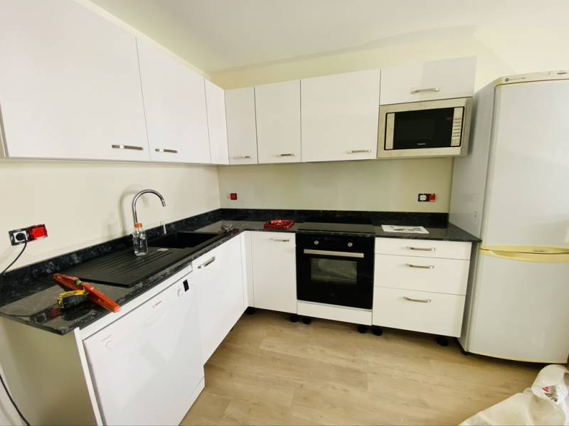 Fourniture et pose cuisine ouverte Granicruz