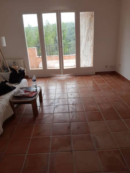 remise à neuf des peintures du salon