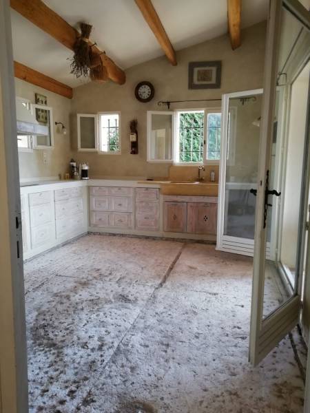 Dépose de l'ancien carrelage