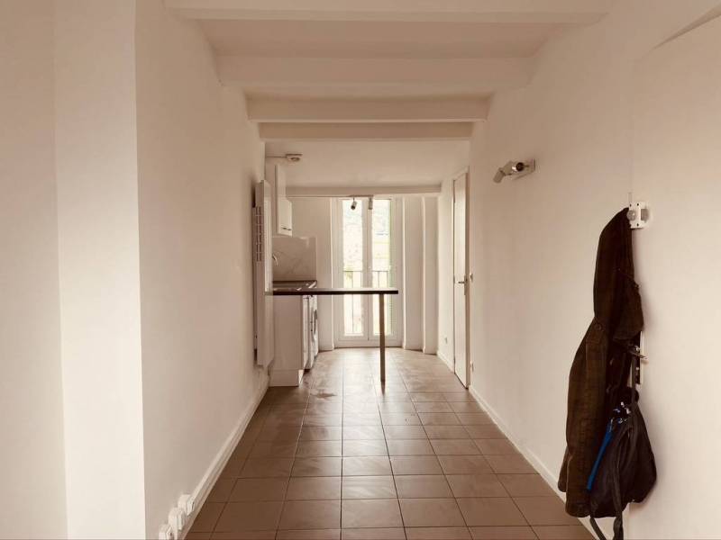 Rénovation complète d'un studio sous comble à Nice, quartier Libération