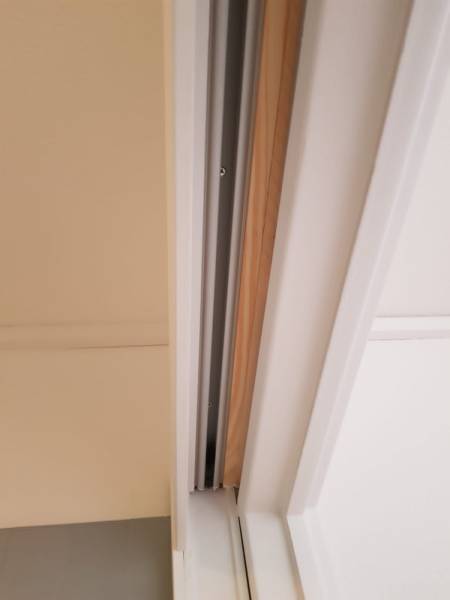 Rénovation des peintures des portes salon GRANICRUZ