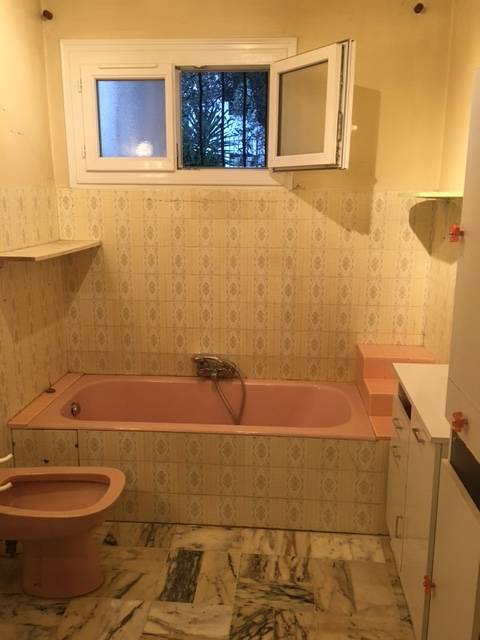 Salle de bain avant travaux 