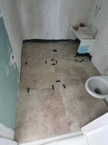 Travaux en cours chantier salle de bain