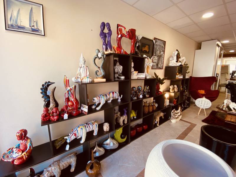 Décorations en céramique coulures peintures