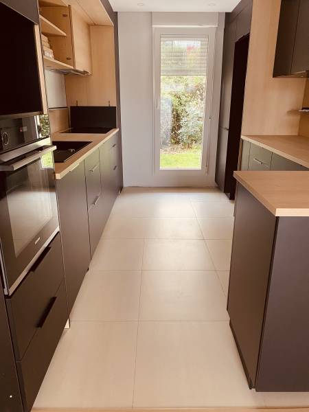 Rénovation sol cuisine en carelage de 60 X 60 rectifié