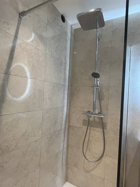 salle de bain aprés travaux granicruz