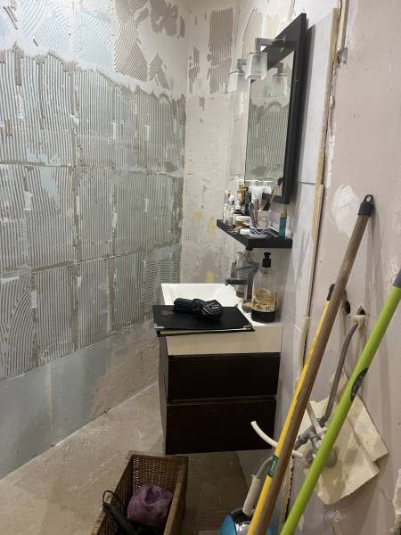 Avant travaux de salle d'eau (granicruz)