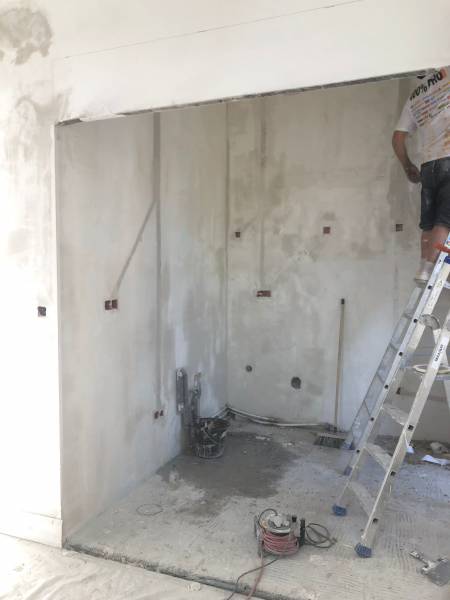 Redressage des murs en plâtre