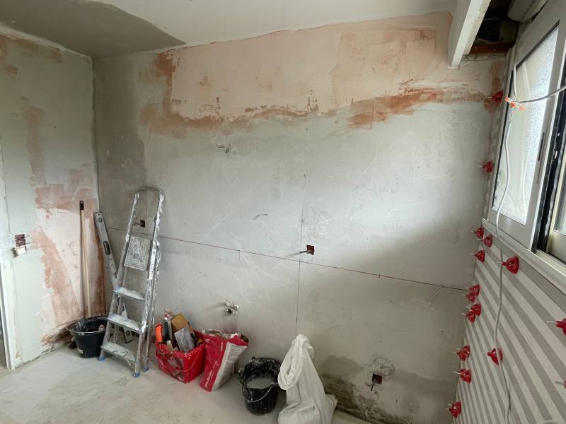 Travaux d'électricité, plomberie et plâtre