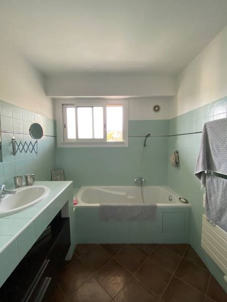 Salle de bain avant travaux 