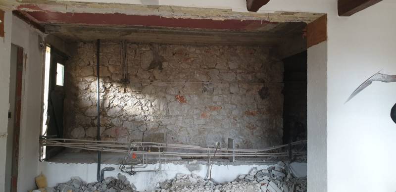 Travaux aménagement cave en cuisine granicruz