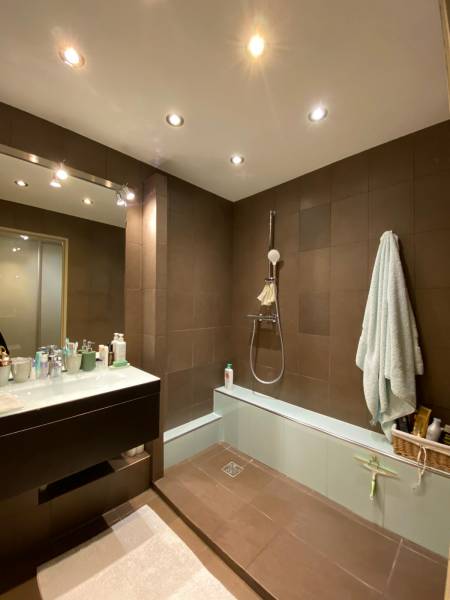Avant travaux rénovation salle de bain (Granicruz)