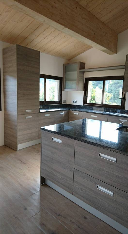 Cuisine granite lavrador noir